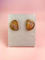 Blush pink marble polymer clay stud earrings with gold trim by ToBe – photo 2