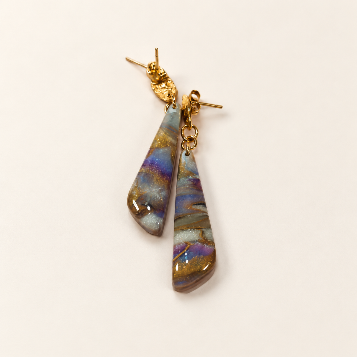 Purple triangle polymer clay earrings by ToBe – photo 3